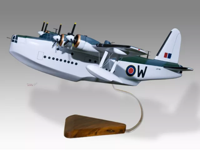 Short Sunderland S25 Flying Boat RAAF Solid Mahogany Wood Handmade Desktop Model