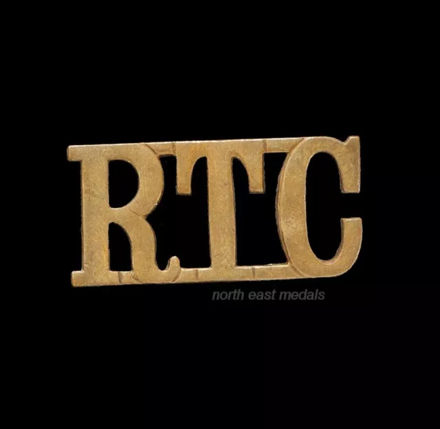 Royal Tank Corps 'RTC' Shoulder Title Badge