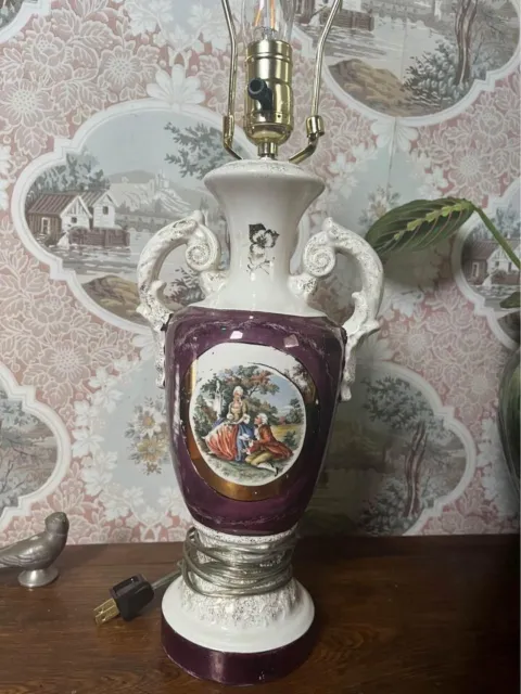 WORKING Antique VTG 40s Victorian Scene Ornate Gold White Purple 18" Table Lamp