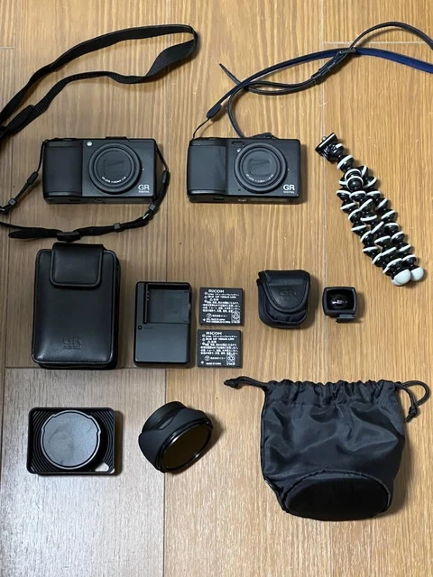 RICOH GR DIGITAL Ⅲ & Ⅳ and option set junk