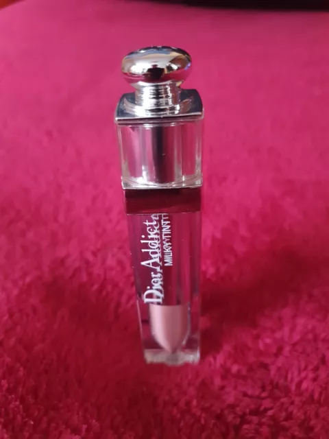 Dior Addict Milky  Tint Lip Fluid Nr. 126 Milky Pearl