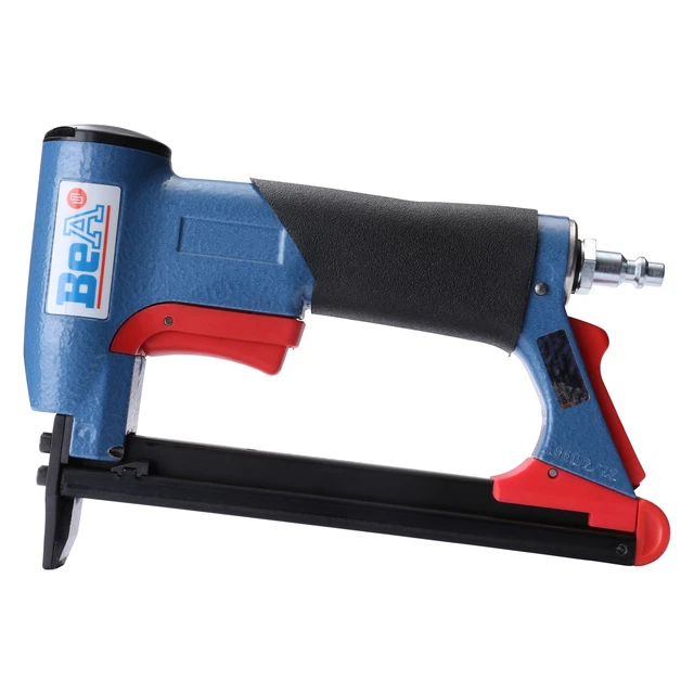 BeA 71/16-421 Upholstery Staple Gun Stapler with 2 boxes of Staples