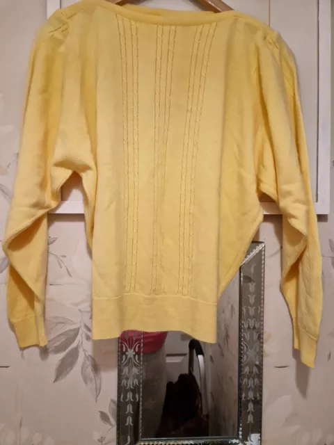 Vintage Courtelle by Courtaulds, Ladies Yellow Wide Neck Jumper 38" New