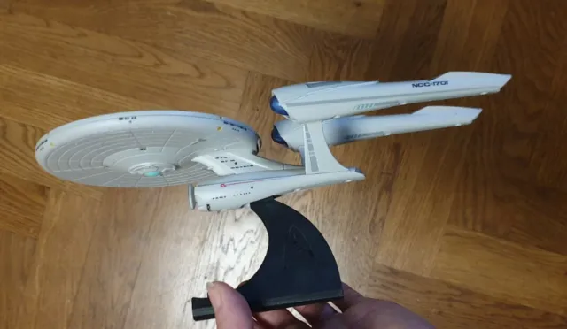 Star Trek Enterprise Limited Edition mit Raumschiffmodell The Future Begins