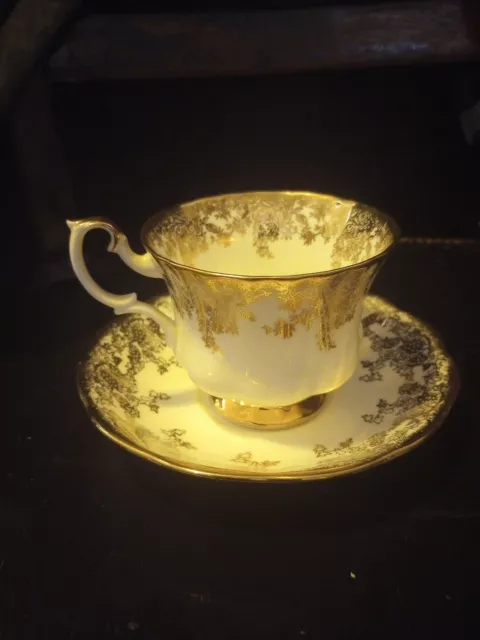 Royal Albert Gold And White Teacup And Saucer Set