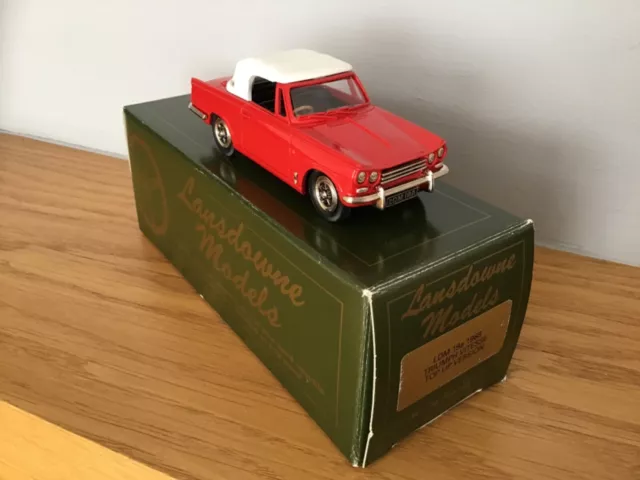 Lansdowne Models 1/43 Ldm19A - 1968 Triumph Vitesse Mkii Top Up White Metal Mint