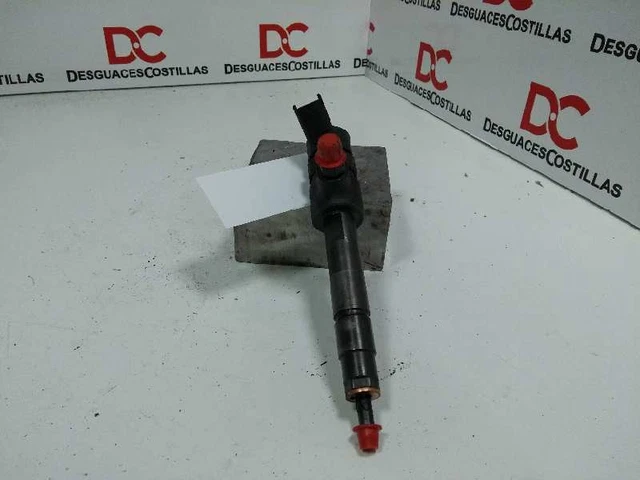 0445110002 injecteur pour LANCIA LYBRA 1.9 JTD (839AXD1A) 1999 BOSCH 105030