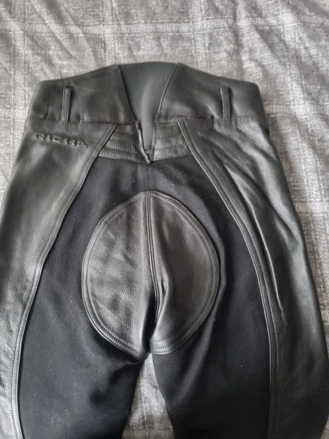 Richa ladies hotsell leather trousers