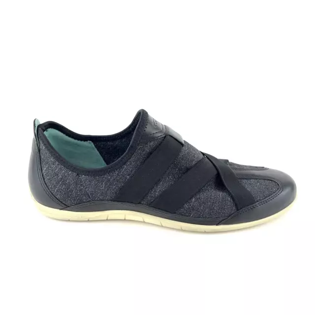 ECCO Bluma Slip On Womens Size 40 (US 9-9.5) Black Slip On Flats Shoes