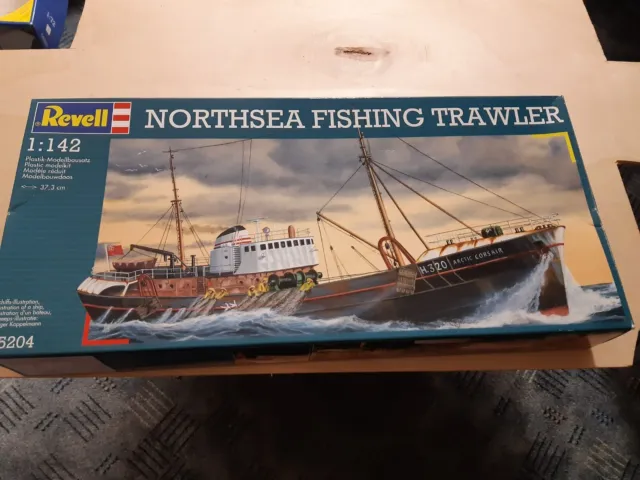 Revell Northsea Fishing Trawler , Maßstab 1/142