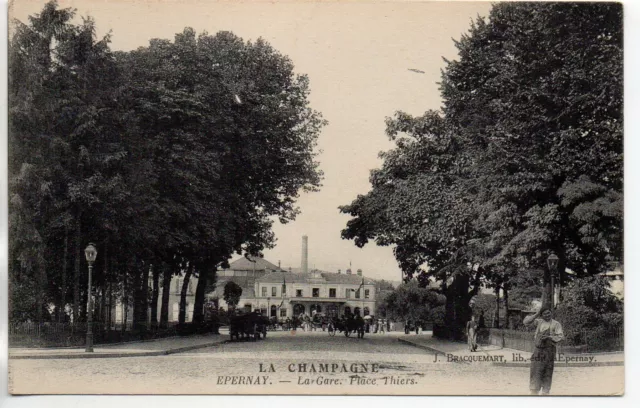 EPERNAY - Marne - CPA 51 - Train Station - in front of Station 6 - Place Thiers