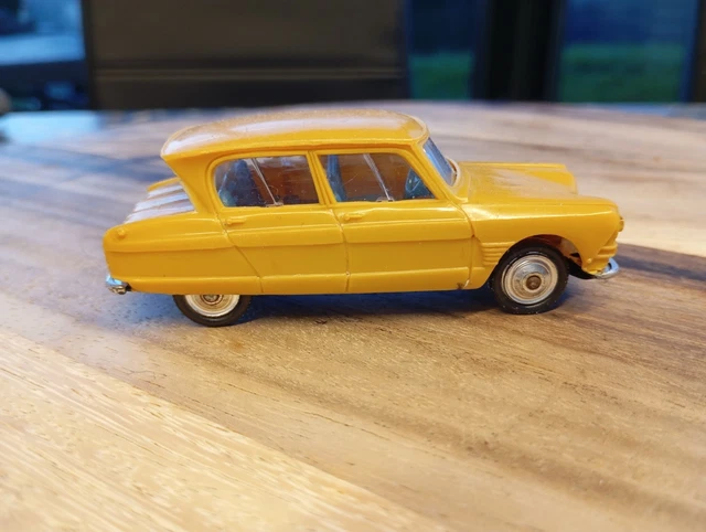 NOREV CITROËN DYANE 6 MEHARI ancien stock de magasin neuve boite Réf. 137