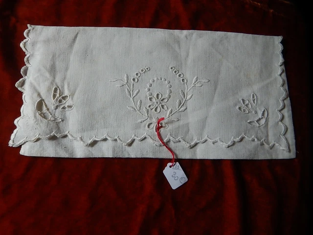 Serviette de table brodée personnalisée à vos initiales vintage - M