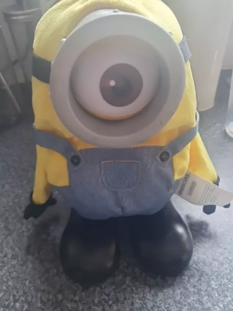 Interactive Talking Moving Farting Fart Minions Toy Despicable Me Figure Stuart