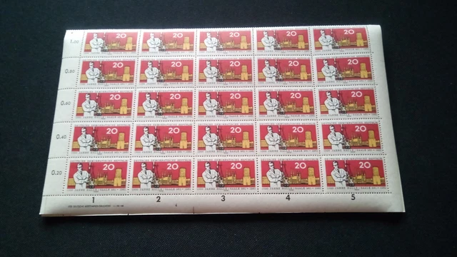 DDR 1961 kpl. Bogen Mi 834 Postfrisch FN 4 siehe Fotos (A 8255) 8