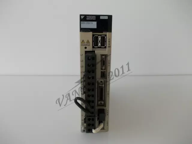 1PCS D'Occasion Yaskawa SGDV2R8A11A Servo Lecteur SGDV-2R8A11A Testé