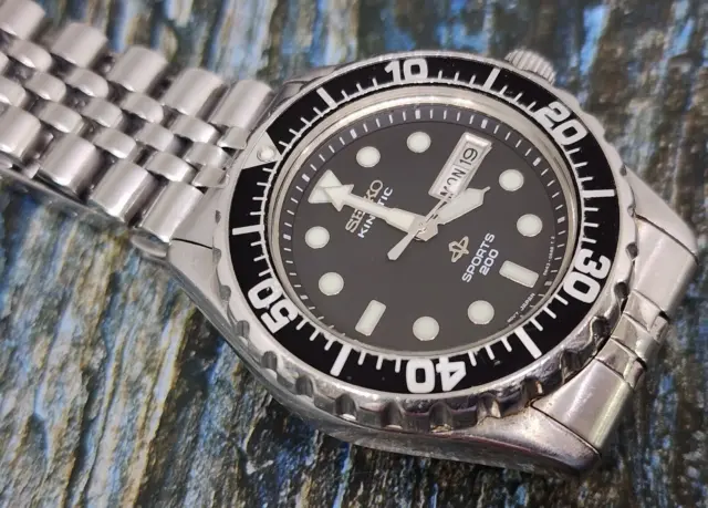 Raro Orologio Vintage Seiko Kinetic Sports 200 Divers 5M43-0A40.