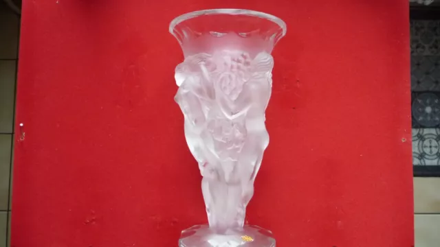 vase en cristal art deco aux danseuses nues de heinrich Hoffmann