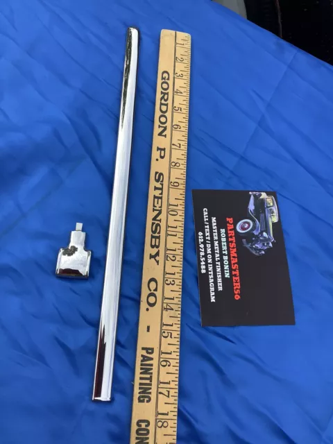1949 1950 1951 ￼ 1952 Chevrolet Center Vertical Windshield, Trim Show