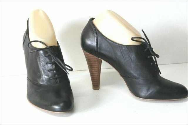 Escarpins Minelli Cuir Ajouré Teinte Vison Taille 39 - Talon Kitten Heel 9,5 Cm - Occasion Bon état