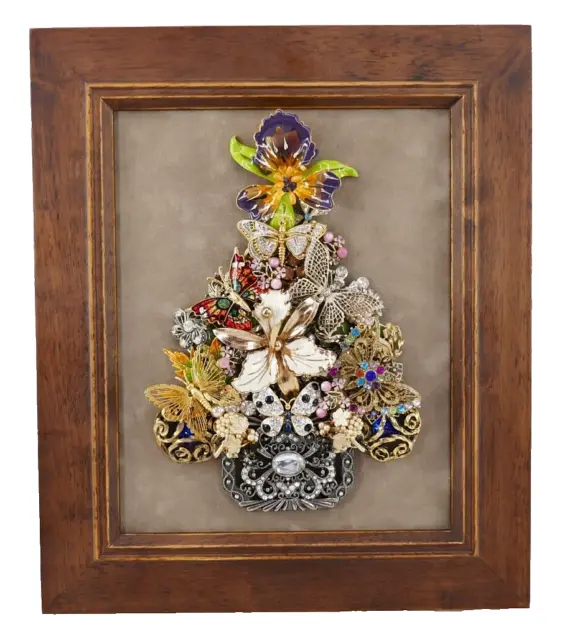 Real pressed flower wall hanging, hellebore, 3x5 glass with copper edging