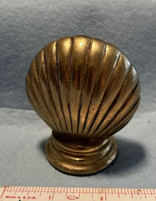 Vintage Brass Scalloped Clam Shell Paperweight Or Shelf Figurine 2 3/4” Tall