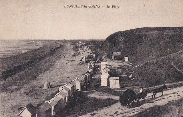 CPA 50 Environs St Pair/Mer Granville DONVILLE LES BAINS La Plage 1924 Animée
