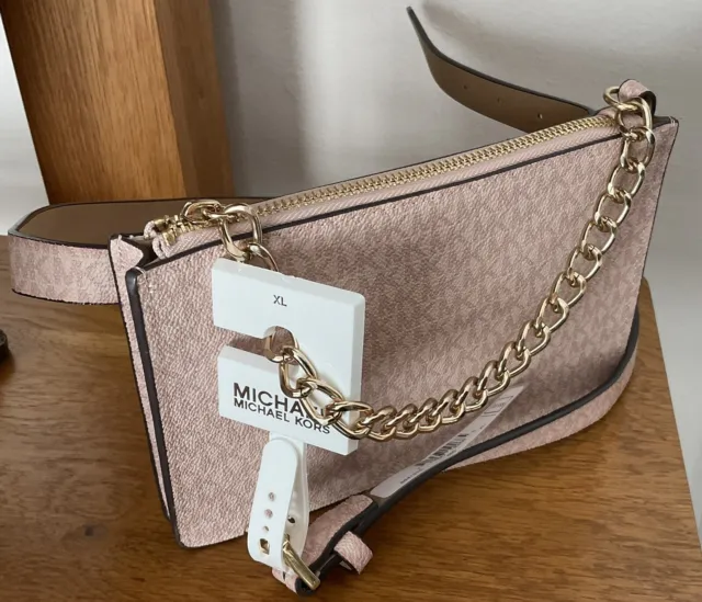 How cute are these Michael Kors tote bags?! #outlet #outletshopping #... |  TikTok