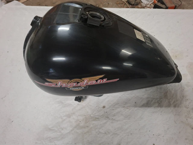 Reservoir a carburant pour Honda SHADOW 125 de 2006 - Honda