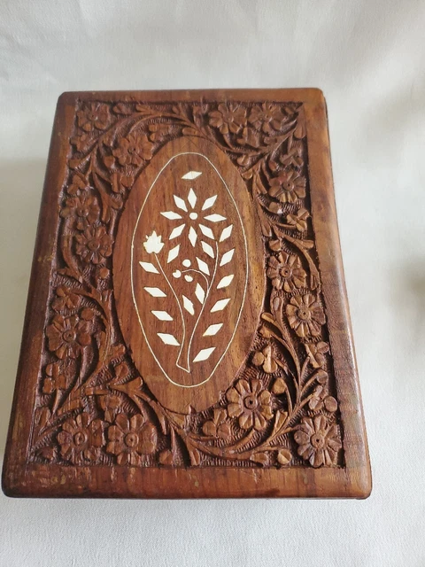 Vintage Wooden Jewelry/Trinket Box Hand Carved Made In India 8x5x3” Inlayed Blue