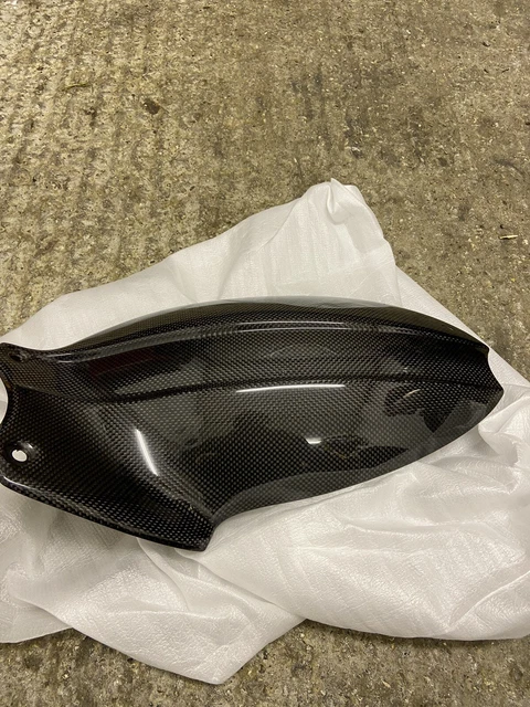 speed triple 1050r 2012 Carbon Hugger OEM
