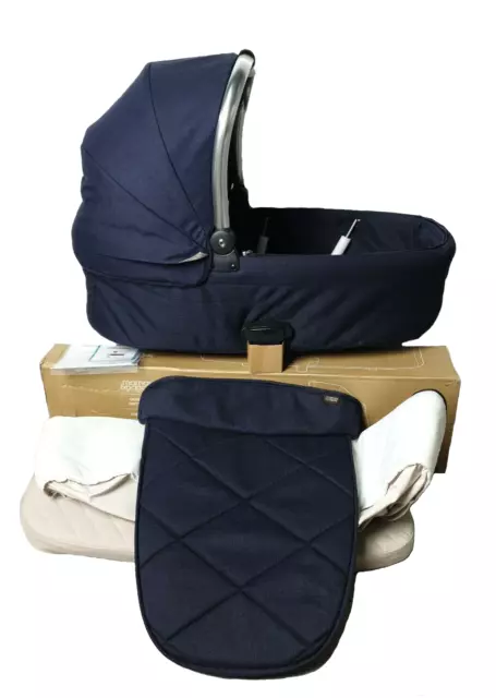 Mamas & Papas Ocarro Carrycot Signature Edition dunkelmarineblau für Kinderwagen NEU 3