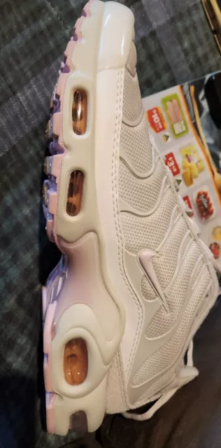 Pink sales velvet tns