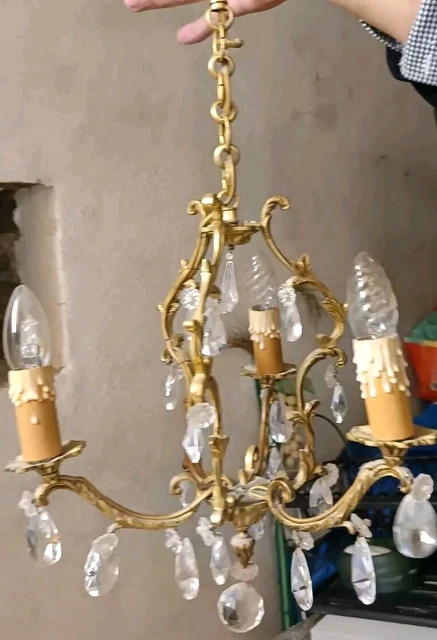 Lustre à Pampilles, Cristal Et Bronze, XIXème (diam;40 Cm