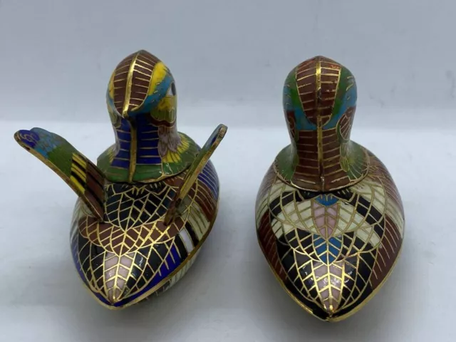 Lot de deux canards vintage en laiton émail cloisonné avec ailes articulées 3