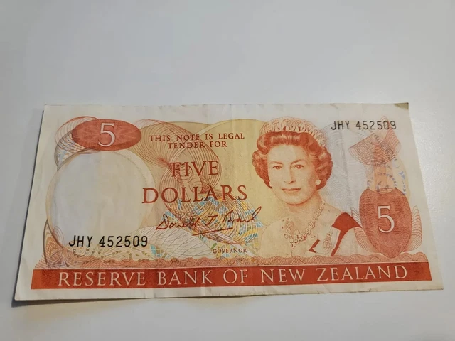 5 dollars New Zealand 1989? Queen Elizabeth ii banknote bill