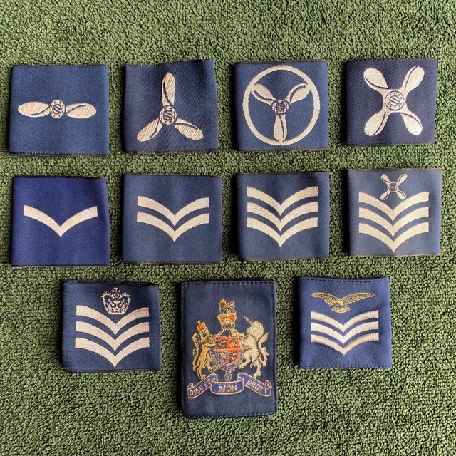 raf-surplus-royal-air-force-rank-slide-epaulettes-corporal-sergent