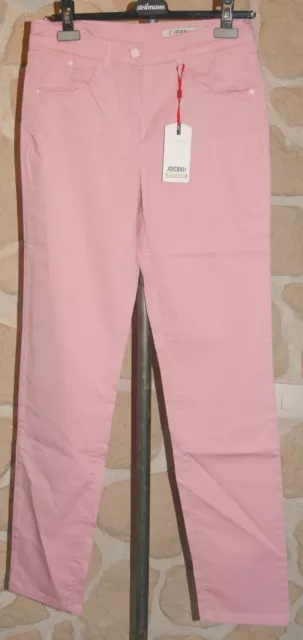 Pantalon rose strech jambe droite neuf taille 46 marque JOCAVI étiqueté à 129€