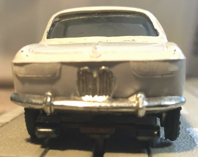 FALLER AMS BMW blanche HO moteur fonctionne LKW slot car