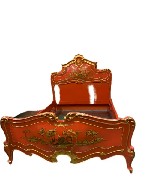 Princière Lit Rococo' Verni Et Peinture en Or Avec Tables de Chevet Epoc