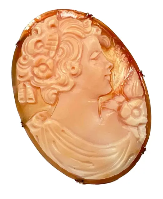 Antique 19thC Victorian Carved Shell Woman Lady Cameo 14K Gold Frame Pin Brooch