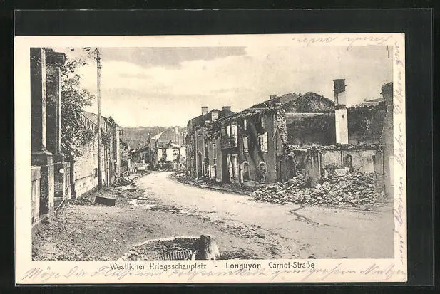 CPA Longuyon, Carnot-Strasse nach Krieg