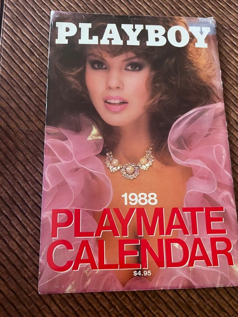 PLAYBOY 1988 PLAYMATE Calendar In Near Mint Condition- -Pe EUR 18,46