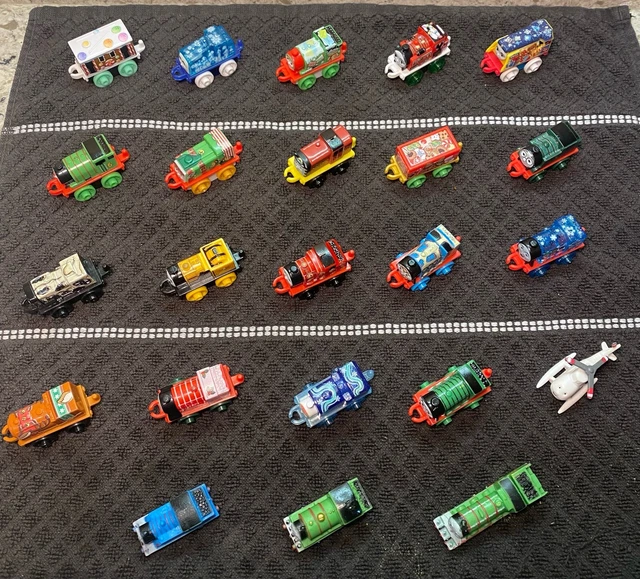 LOT OF 23 Thomas Friends Micro Mini Trains Train Engine Advent