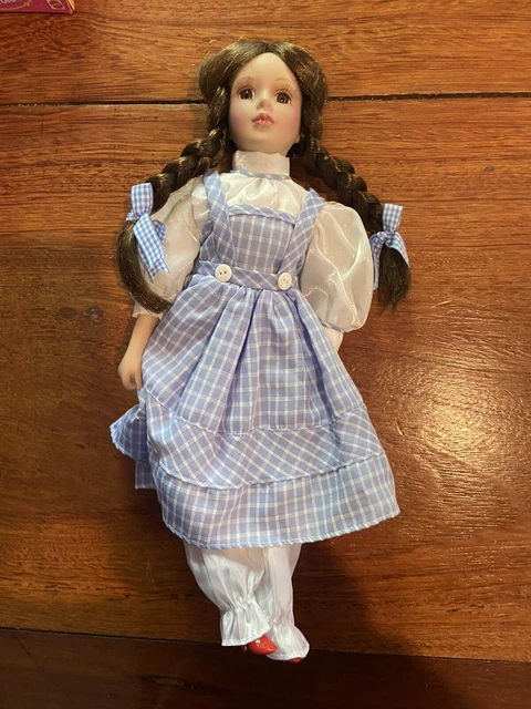 Homeart collectors doll shop