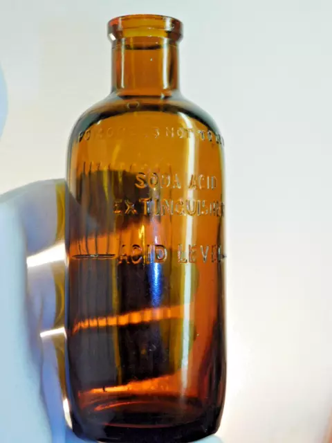ANTIQUE BOTTLE AMBER "FIRE EXTINGUISHER" SODA ACID WARNING LINE POISON 1940's ANTIQUE BOTTLE AMBER "FIRE EXTINGUISHER" SODA ACID WARNING LINE POISON 1940's