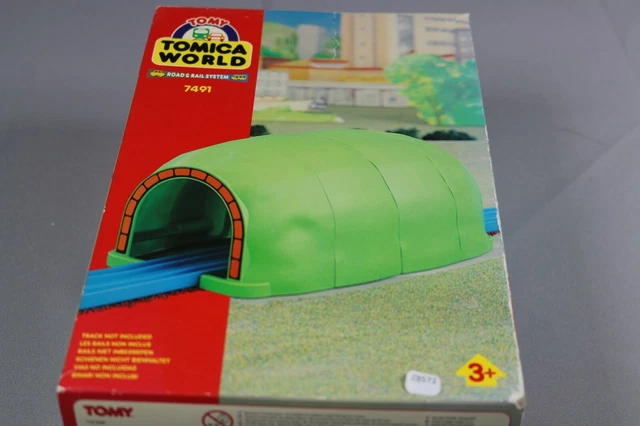 ZB572 Tomy Jeu Jouet 7491 Tomica World Road & Rail System Tunnel Ferroviaire