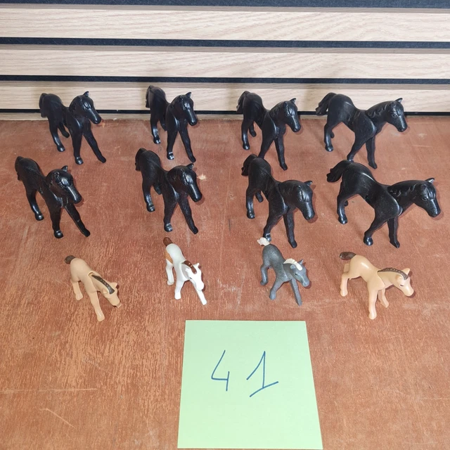 Lot énorme De 57 Squelettes Et Zombies Playmobil - Occasion Très Bon état