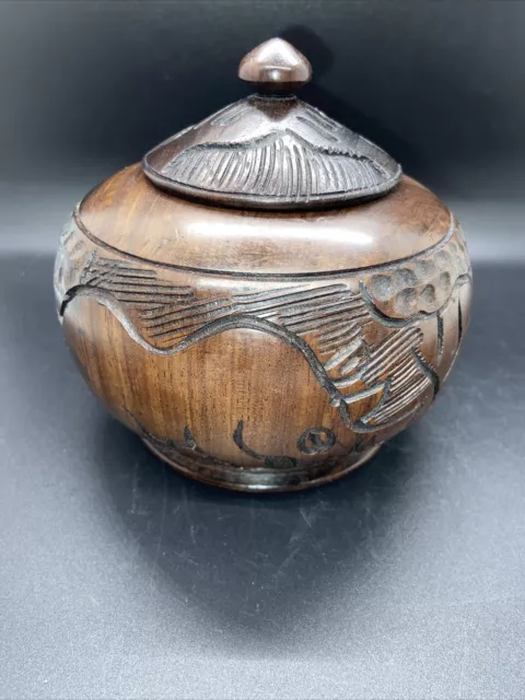 Vtg. Hand Carved Turned Coveted Round Wooden Sugar Bowl/ Trinket Box