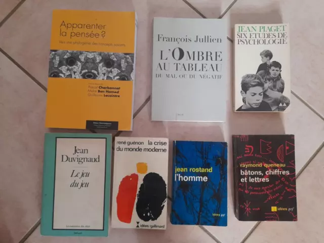 Lot 7 Livres Psychologie et divers: Guénon / Rostand / Queneau / Duvignaud...